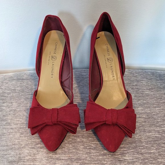 NWOT Chinese Laundry Microsuede, Pointed Toe Pumps (Red) - Picture 2 of 6